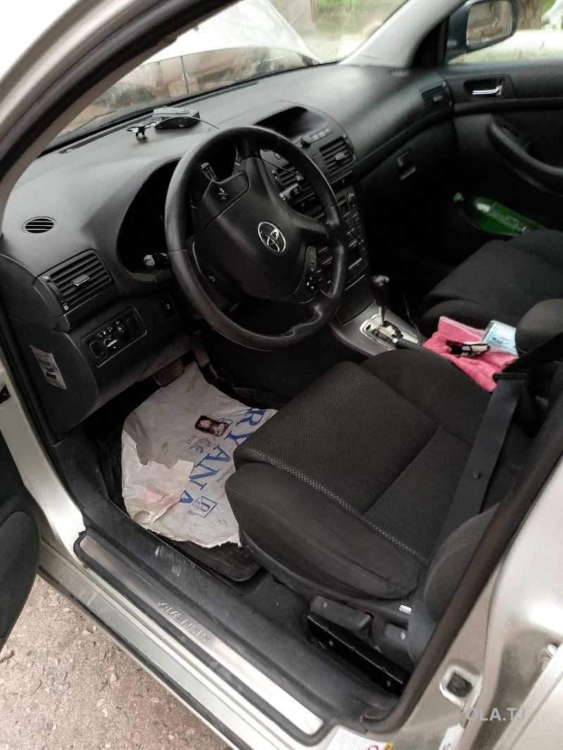 Toyota Avensis,  2006