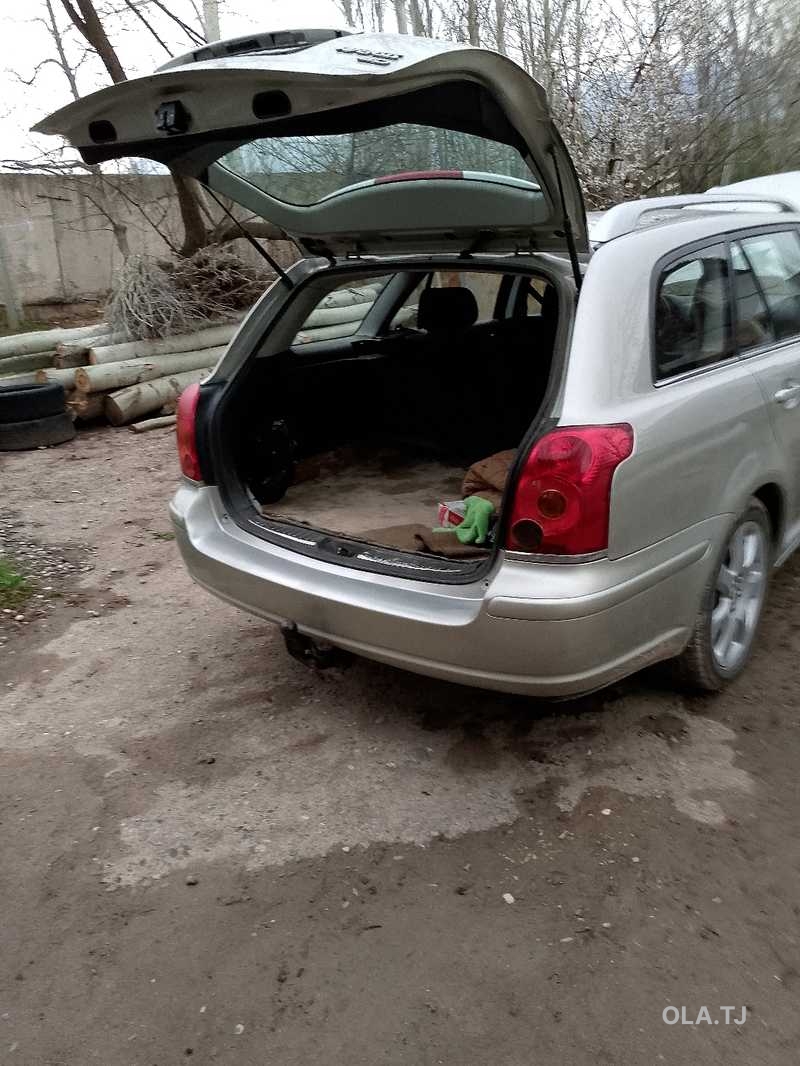 Toyota Avensis,  2006